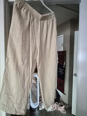 Old Navy Men's Light Beige Elastic Waist Chinos
